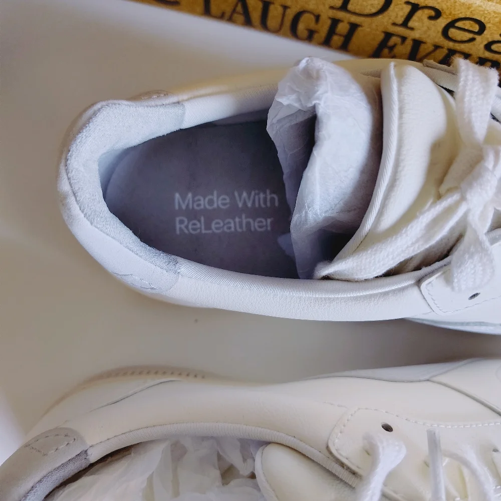 Everlane releather court